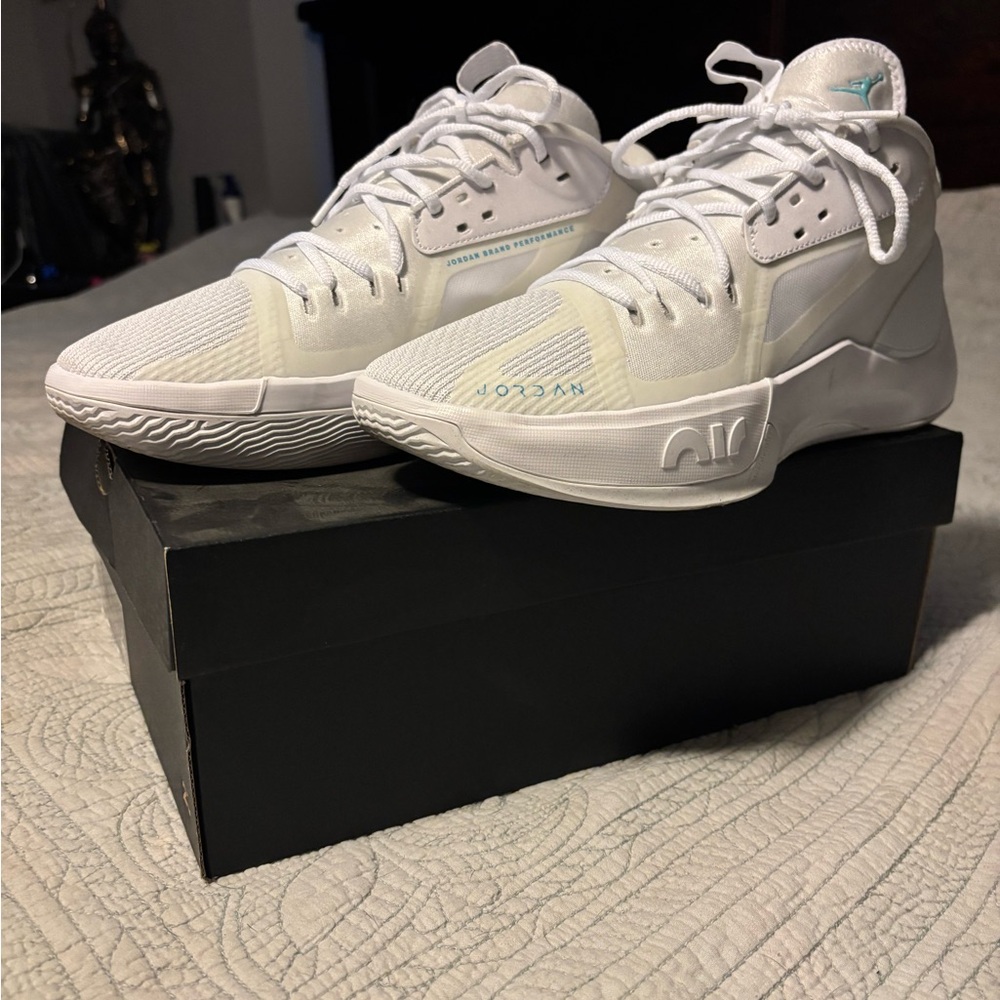 Jordan Zoom Separate Size 10